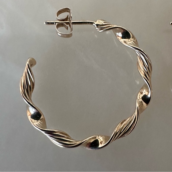 14k Solid Gold Twist Hoop Earrings - Picture 6 of 12